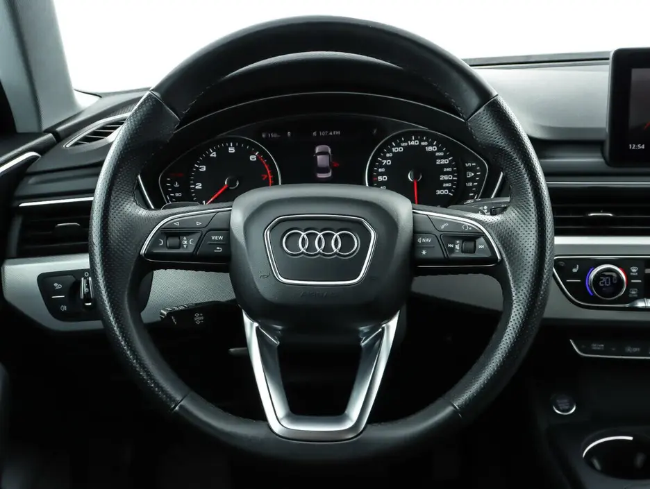 Audi A4, 2015 г.