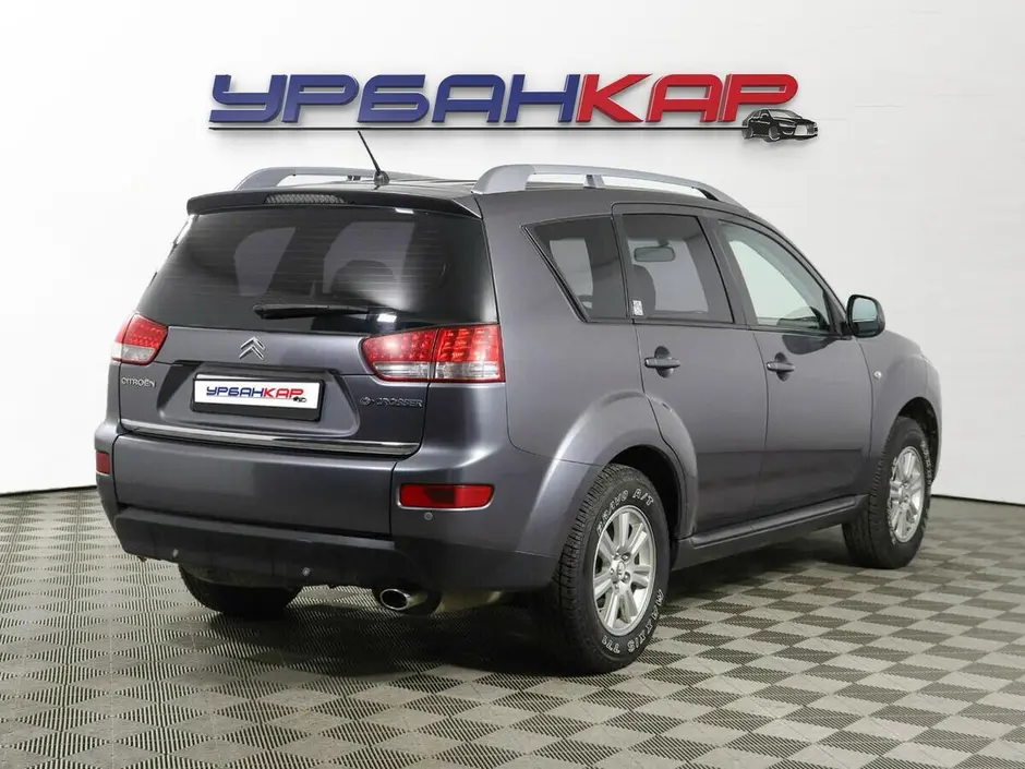 Citroen C-Crosser, 2010 г.