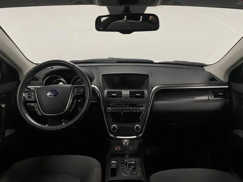 FAW Besturn X80, 2017 г.