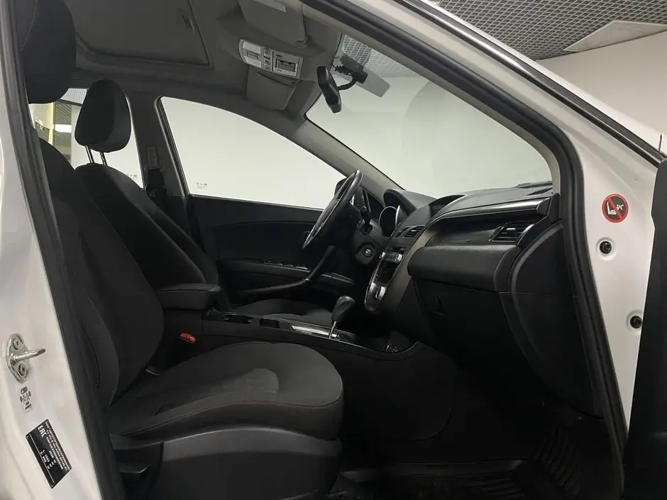 FAW Besturn X80, 2017 г.