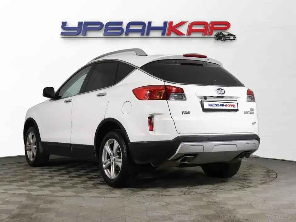 FAW Besturn X80, 2017 г.