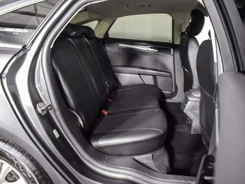 Ford Mondeo, 2017 г.