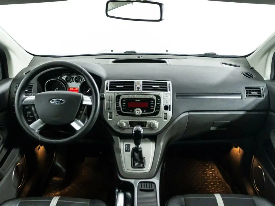 Ford Kuga, 2011 г.