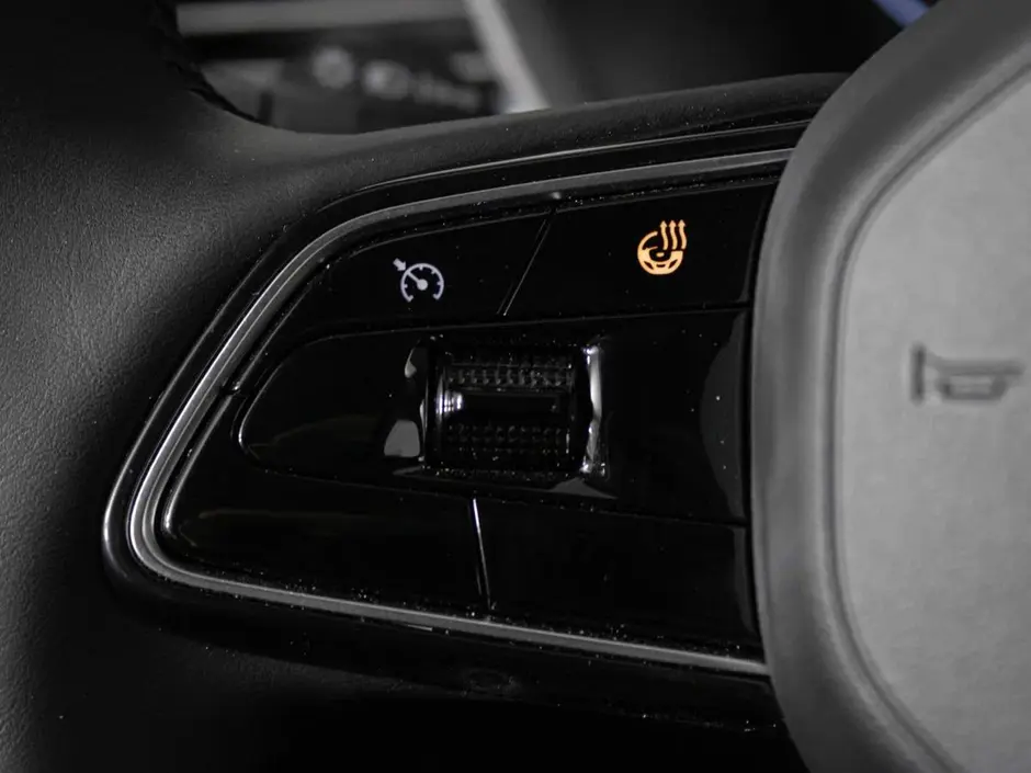 Geely Emgrand, 2023 г.