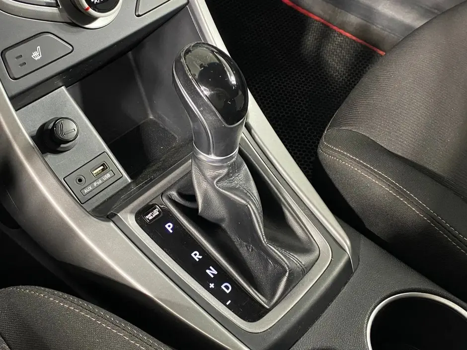 Hyundai Elantra, 2015 г.