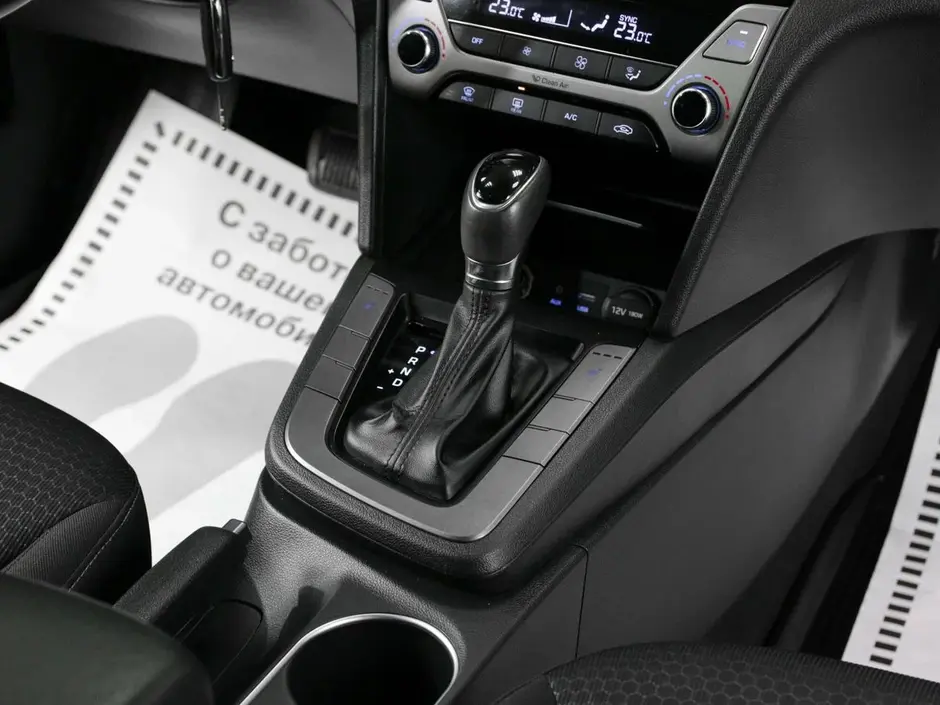 Hyundai Elantra, 2016 г.