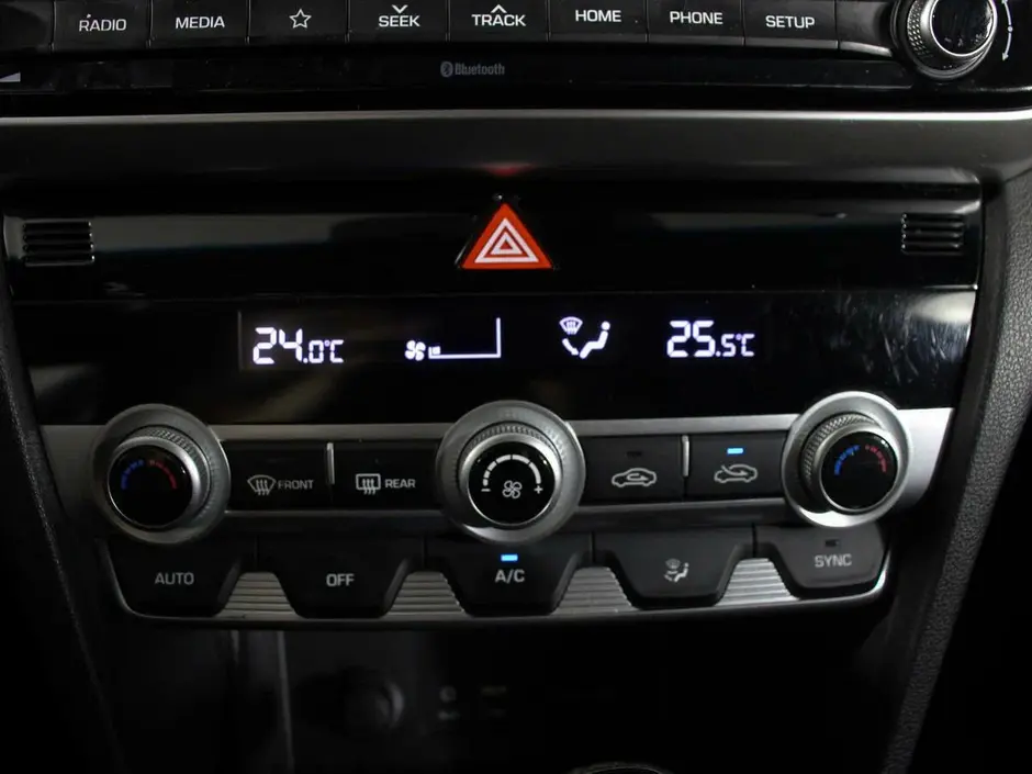 Hyundai Elantra, 2020 г.