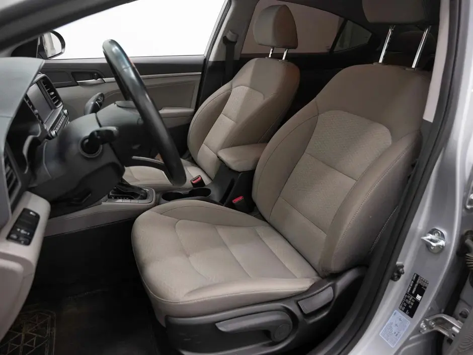 Hyundai Elantra, 2020 г.