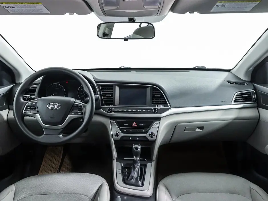 Hyundai Elantra, 2016 г.