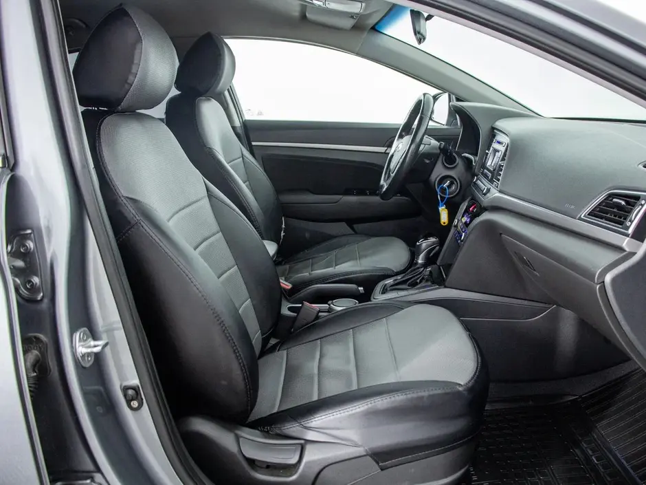 Hyundai Elantra, 2018 г.