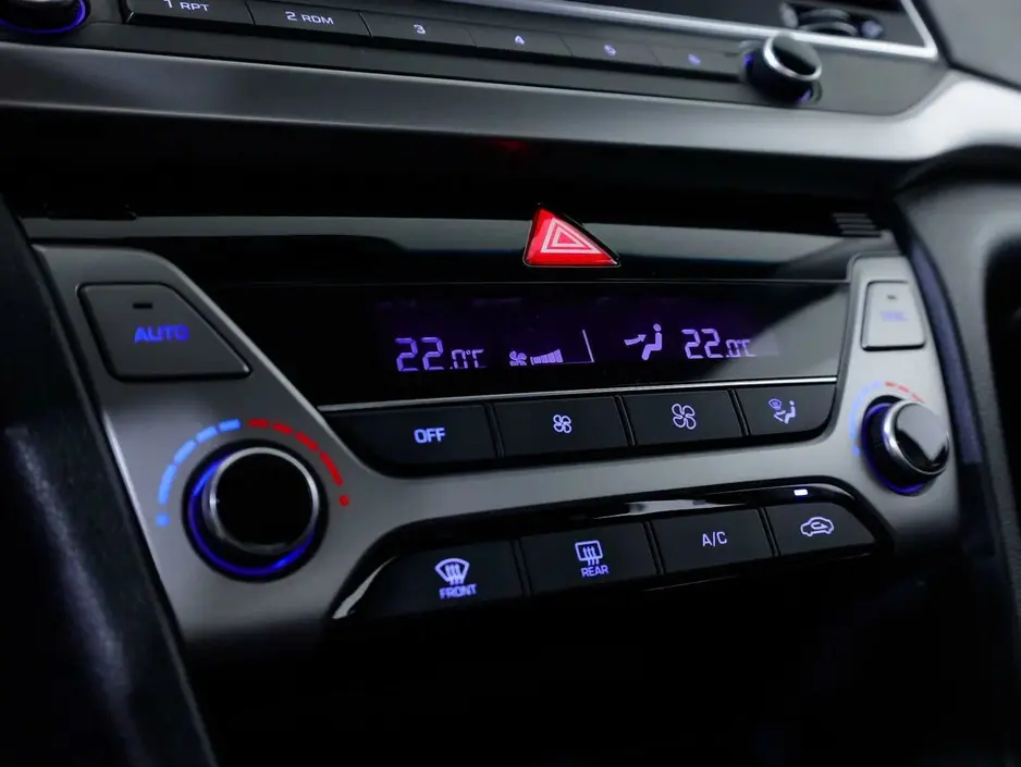 Hyundai Elantra, 2018 г.