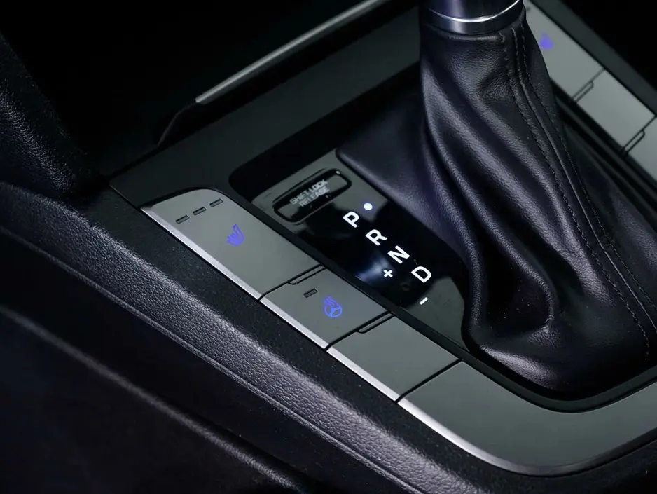 Hyundai Elantra, 2018 г.