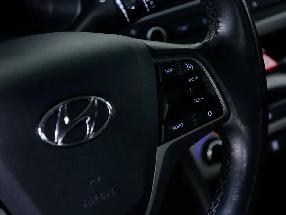 Hyundai Elantra, 2018 г.