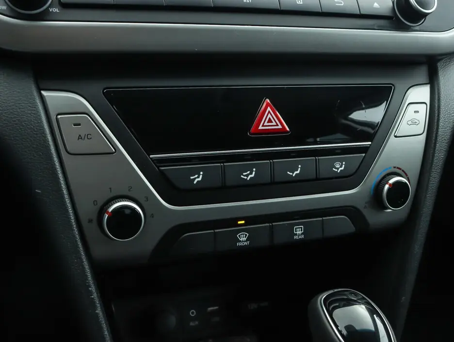 Hyundai Elantra, 2017 г.