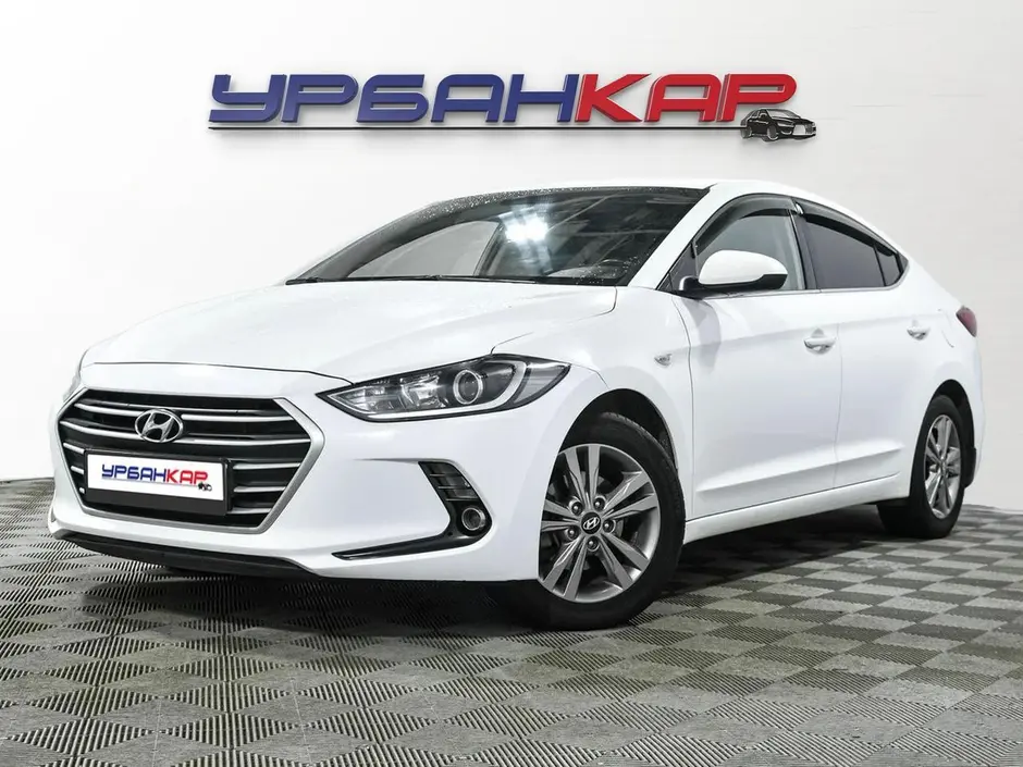 Hyundai Elantra, 2017 г.