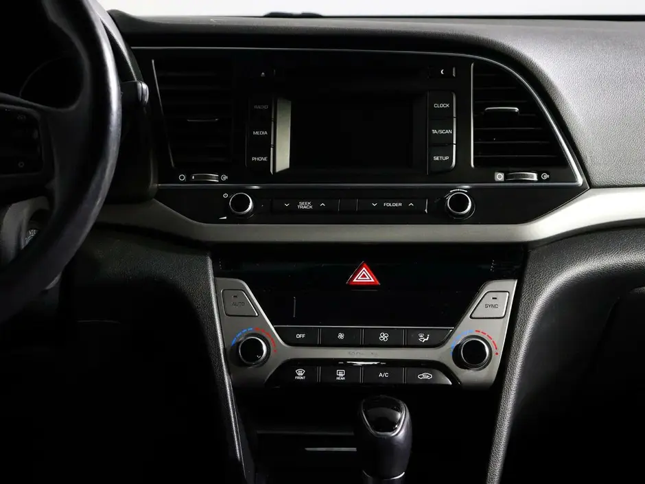 Hyundai Elantra, 2017 г.