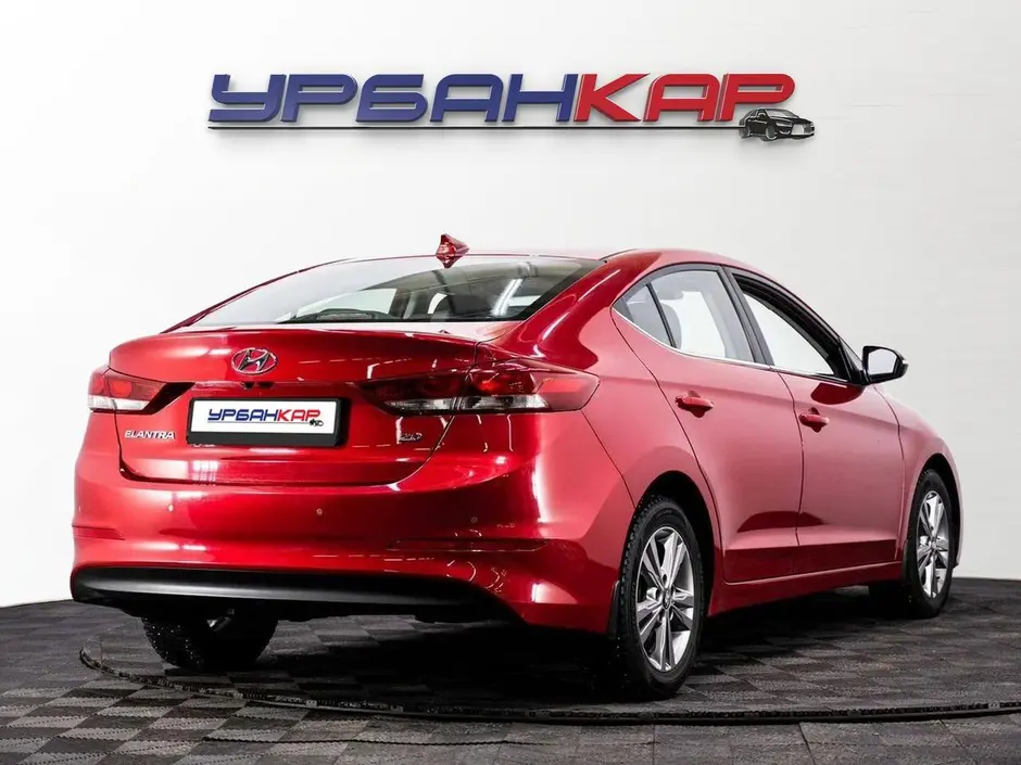 Hyundai Elantra, 2017 г.