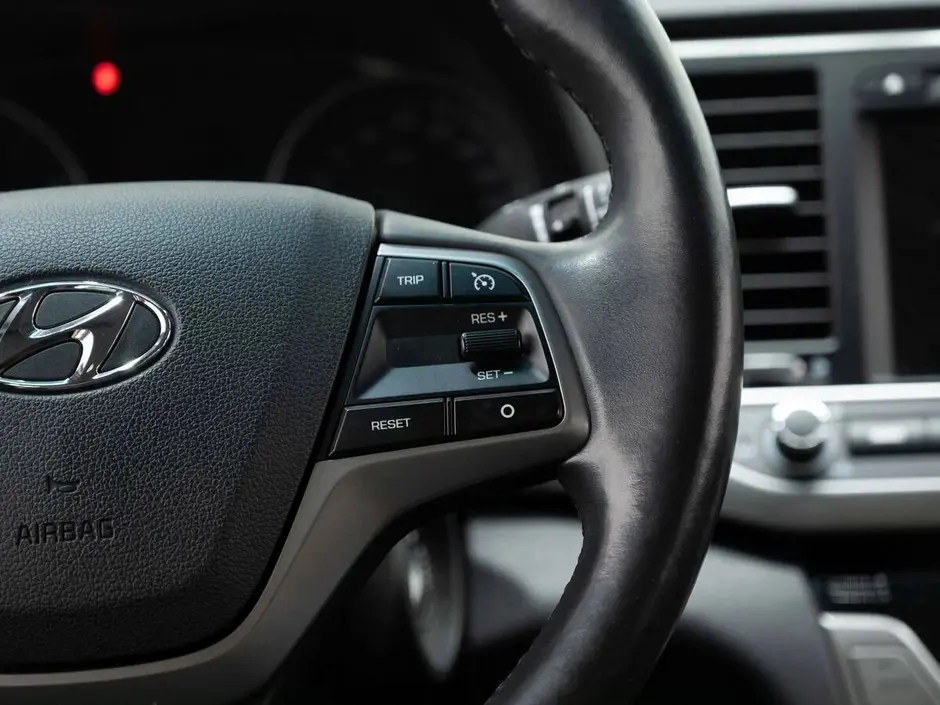 Hyundai Elantra, 2017 г.