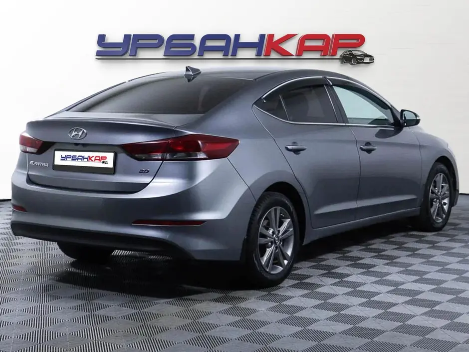 Hyundai Elantra, 2018 г.