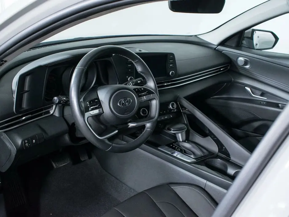 Hyundai Elantra, 2021 г.