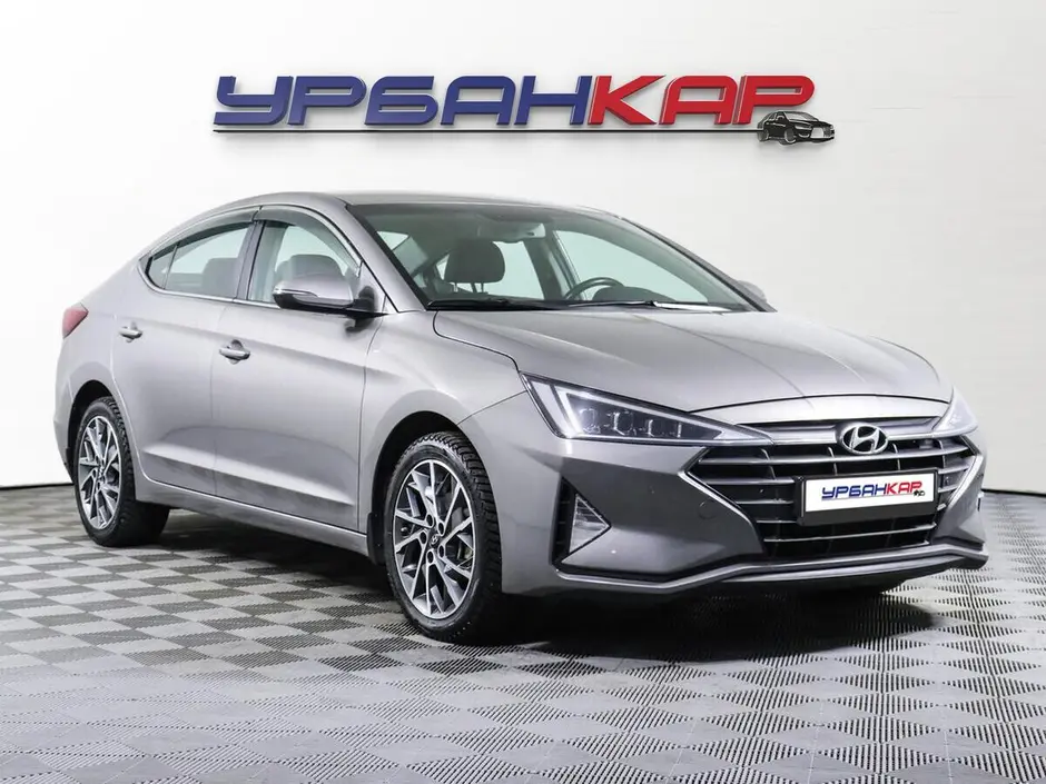 Hyundai Elantra, 2019 г.