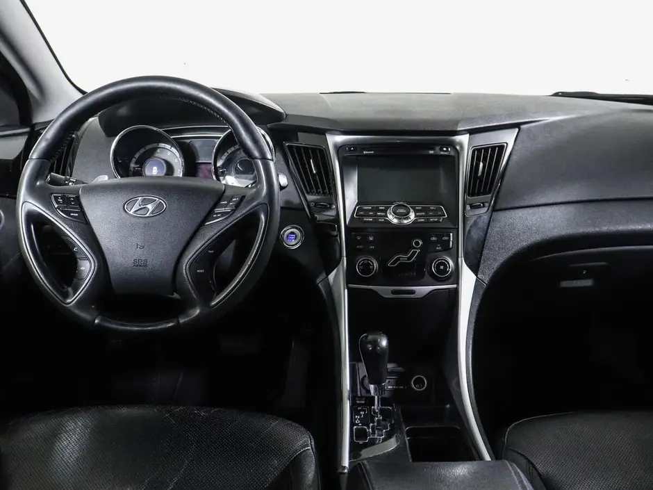 Hyundai Sonata, 2011 г.