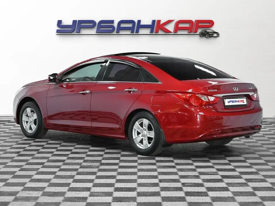 Hyundai Sonata, 2011 г.