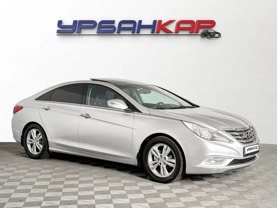Hyundai Sonata, 2011 г.