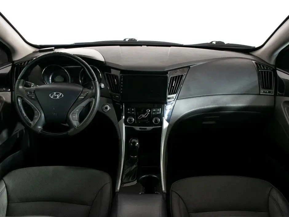 Hyundai Sonata, 2012 г.