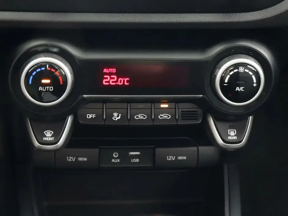 Kia Rio X-Line, 2019 г.