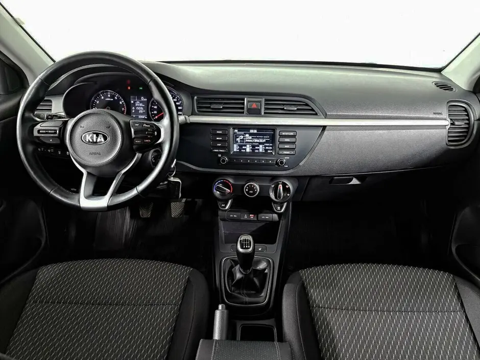 Kia Rio X-Line, 2017 г.