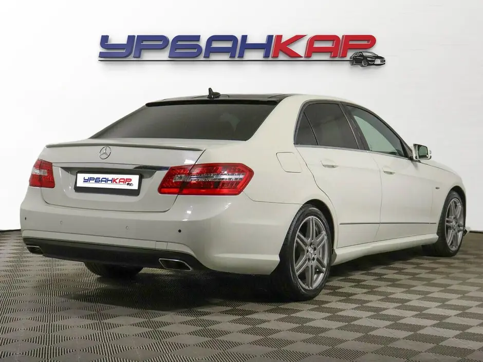 Mercedes-Benz E-Класс, 2011 г.