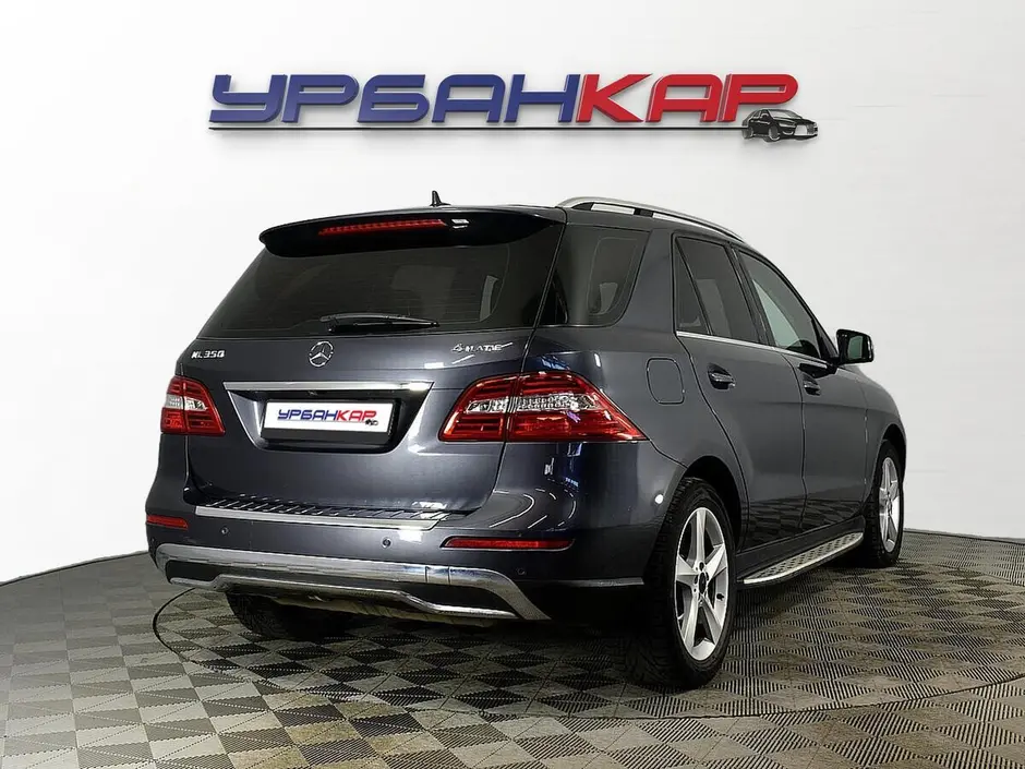 Mercedes-Benz M-Класс, 2011 г.