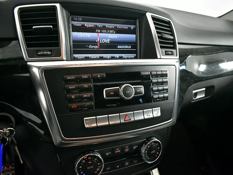 Mercedes-Benz M-Класс, 2011 г.