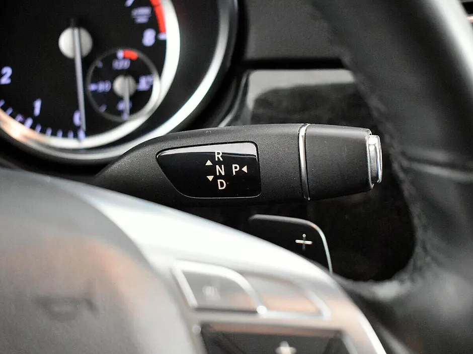 Mercedes-Benz M-Класс, 2011 г.