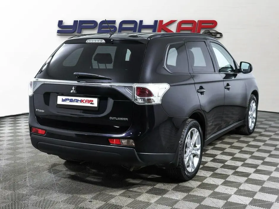 Mitsubishi Outlander, 2012 г.