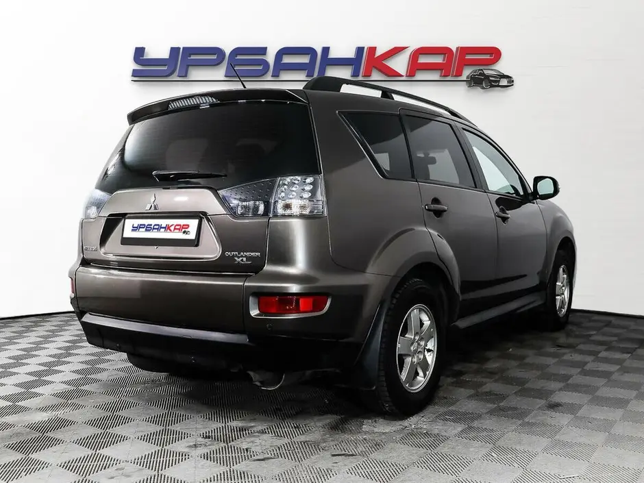 Mitsubishi Outlander, 2010 г.