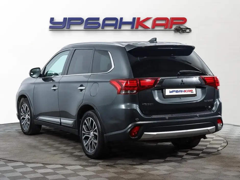 Mitsubishi Outlander, 2018 г.