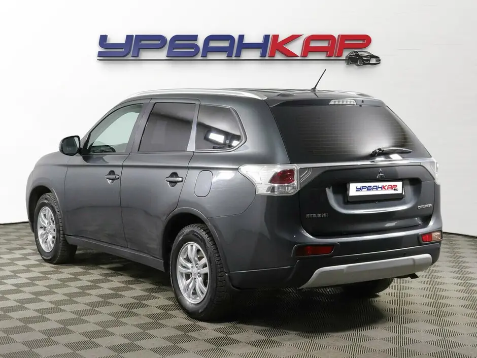Mitsubishi Outlander, 2014 г.