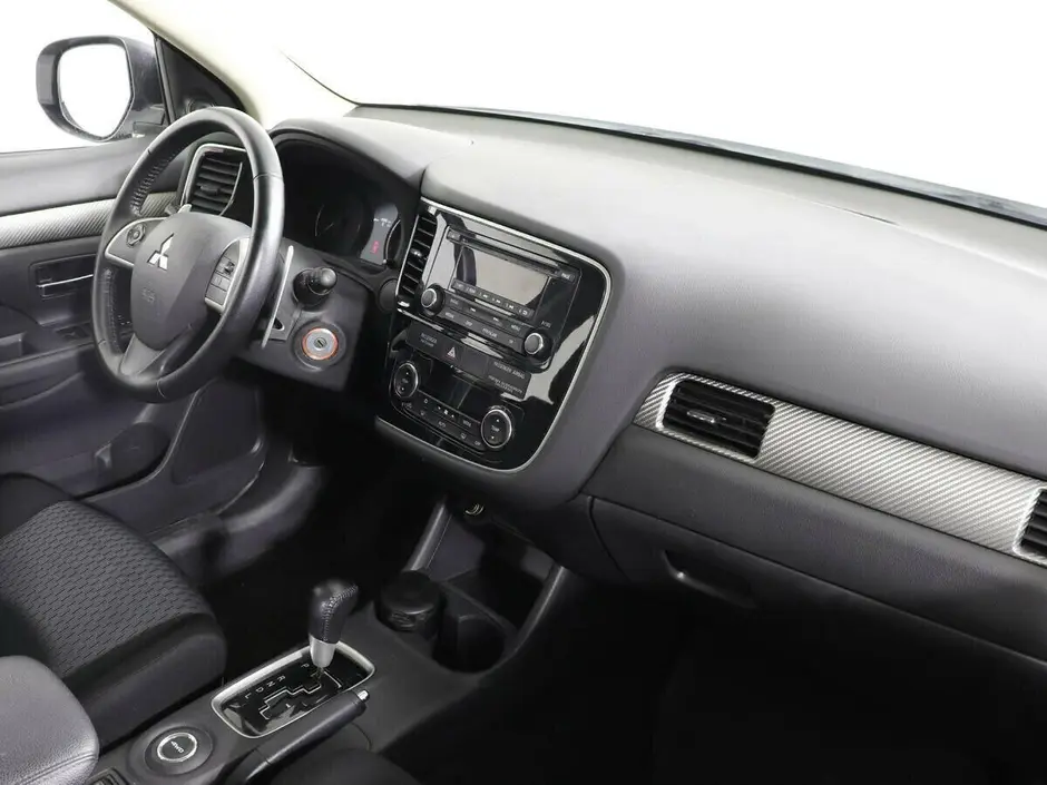 Mitsubishi Outlander, 2014 г.