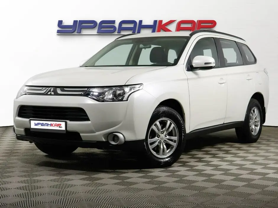 Mitsubishi Outlander, 2013 г.