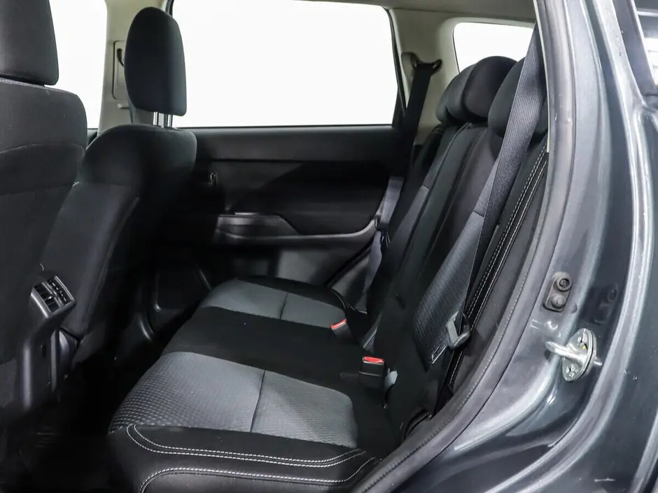 Mitsubishi Outlander, 2019 г.