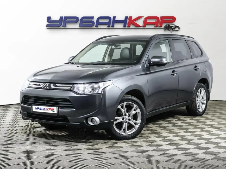 Mitsubishi Outlander, 2013 г.