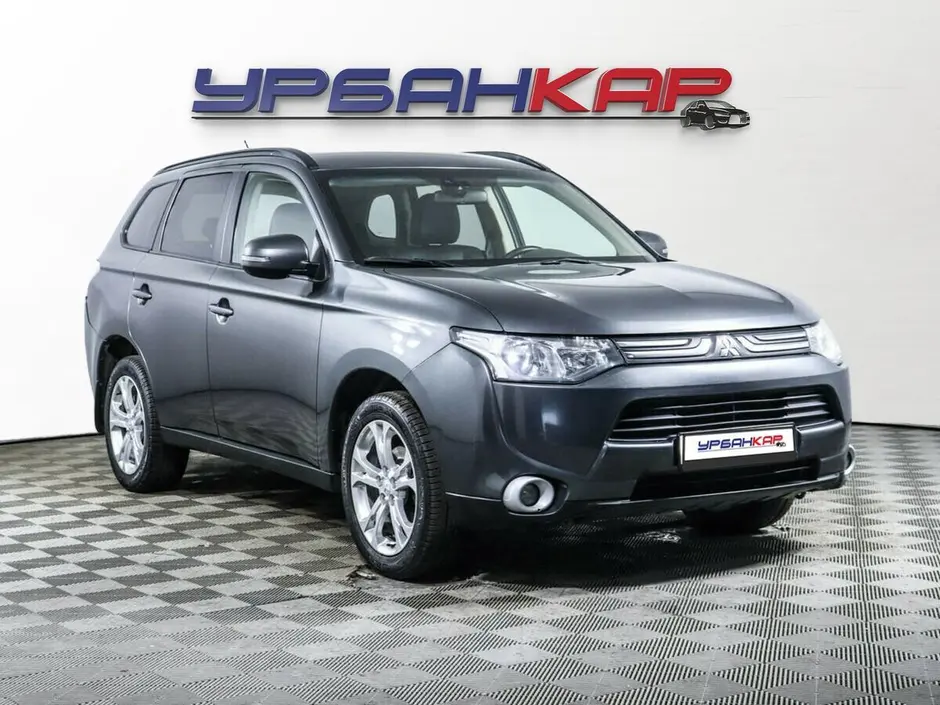 Mitsubishi Outlander, 2013 г.