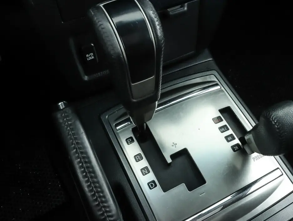 Mitsubishi Pajero, 2011 г.