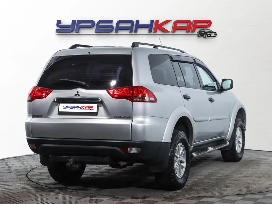 Mitsubishi Pajero Sport, 2013 г.