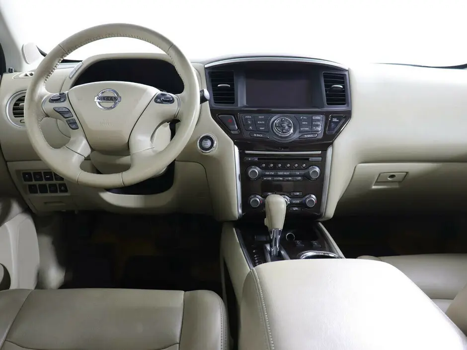 Nissan Pathfinder, 2014 г.