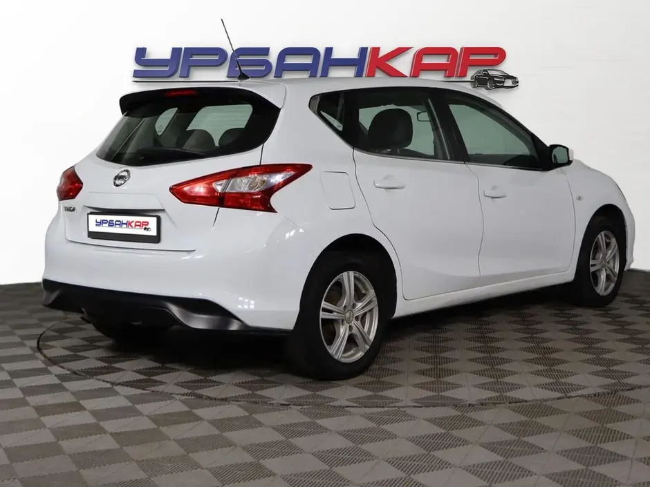 Nissan Tiida, 2015 г.