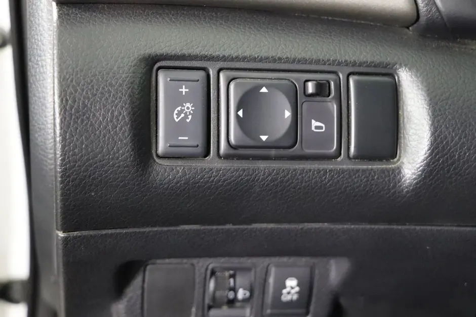 Nissan Tiida, 2015 г.