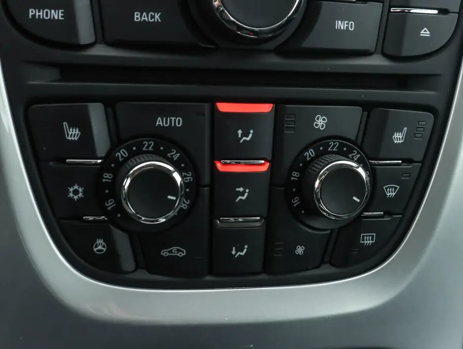 Opel Astra, 2013 г.